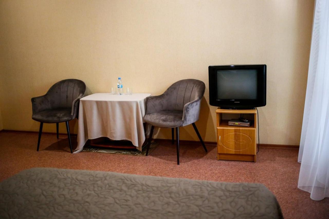 Hotel Acapulco à Pivdenne Extérieur photo